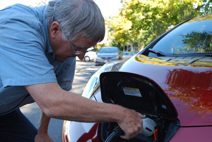 Reed Burkholder charging his Nissan Leaf EV