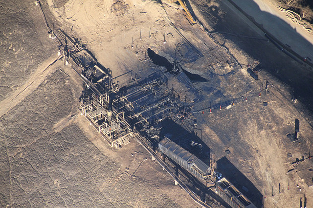 Overhead view of Aliso Canyon methane pipes and well head