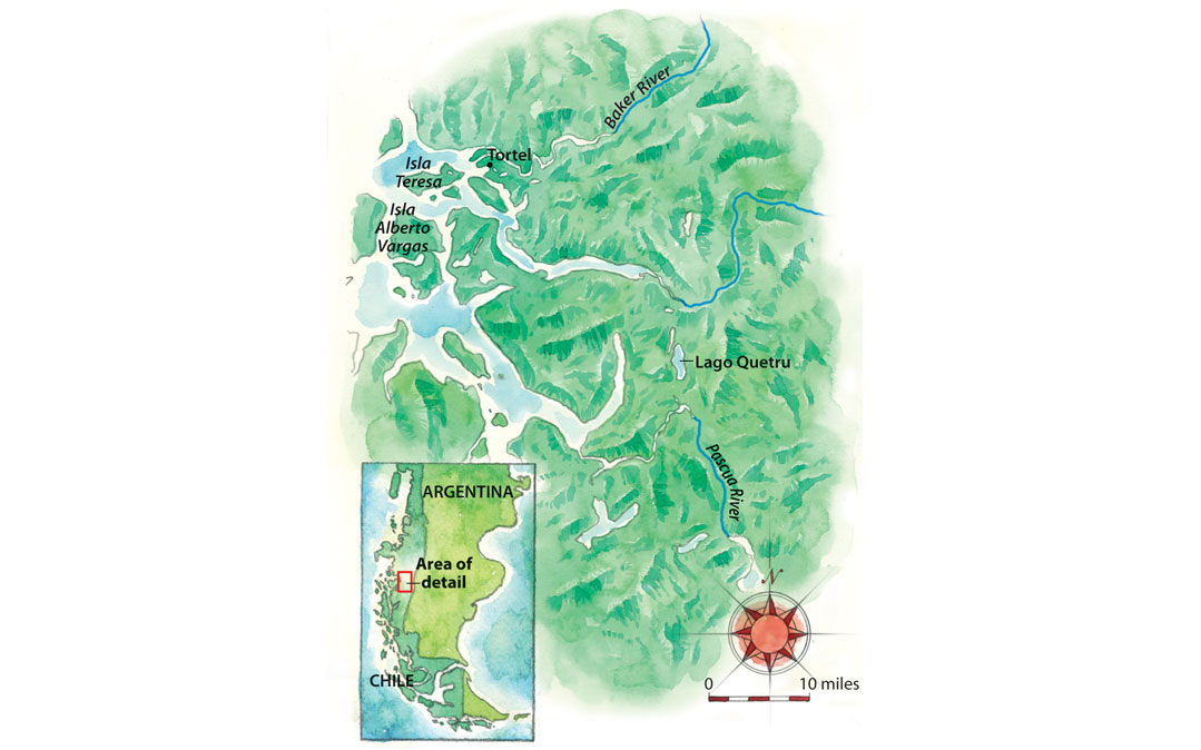 A map illustrates the paddlers&#039; route from the Pascua River to Caleta Tortel, in Chilean Patagonia.