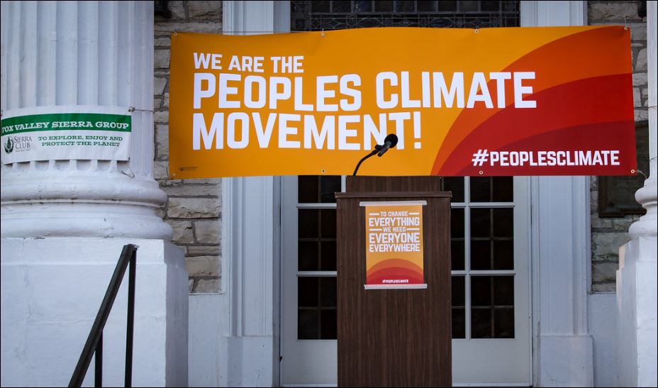 Peooles Climate Movement backdrop at Lawrence University, Oct 2015