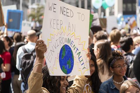 Images taken by photographer Frances Denny for The Luupe of the Climate Strike on September 20, 2019 in New York City. 