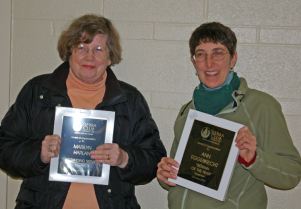 Outstanding Service Award recipient Marilyn Hanlon (left) and Sierran of the Year recipient Ann Eggebrecht.