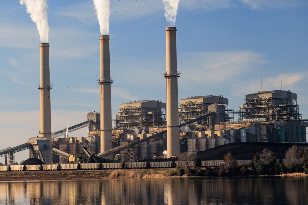 Martin Lake Coal Plant pollutes the air