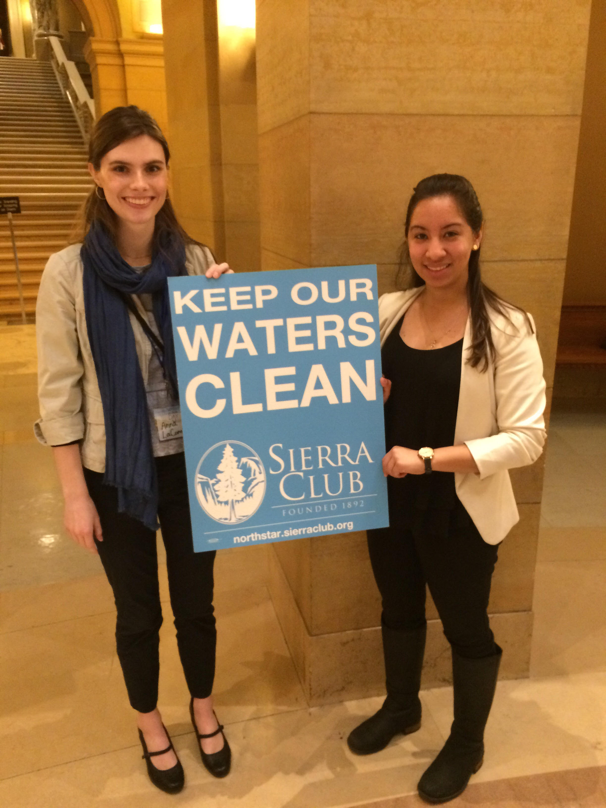 Sierra Club interns Anna LaCombe and Claudia Sanchez-Santoyo rally for clean water.
