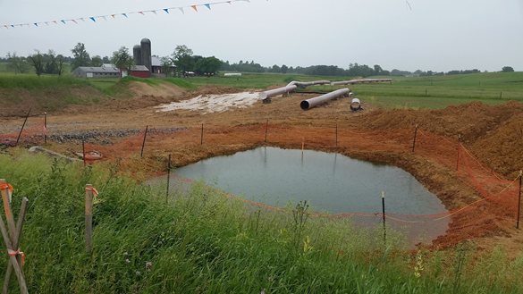 Pipeline being constructed under agricultural land