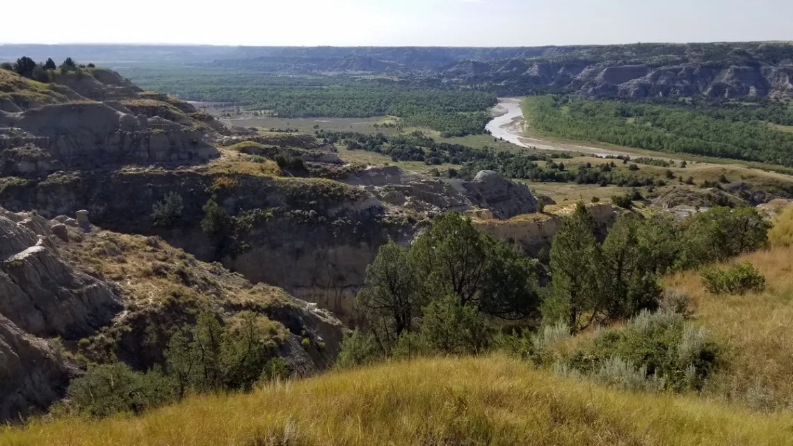 Looking southeast across the river from River Bend Overlook