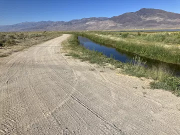 photo of T2T segment on the backbone route near the Big Pine Canal