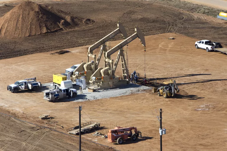 two oil wells in texas 