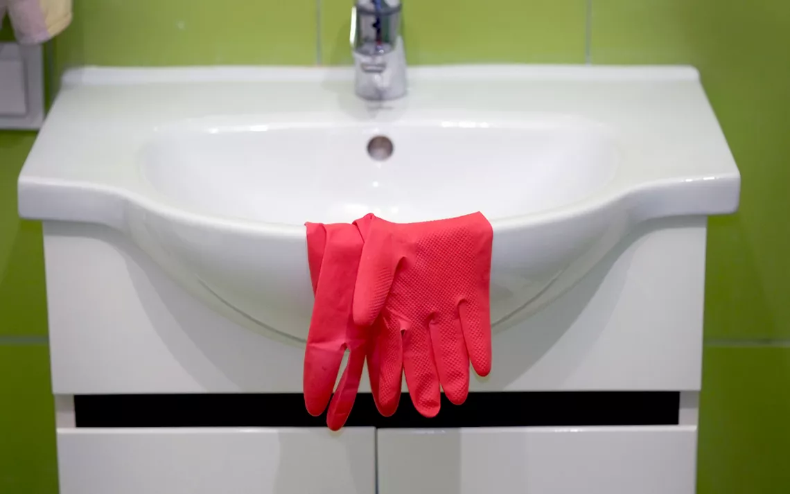 Hand-Washing Clothes Made Easy - Try It Once & You'll Never Go Back!
