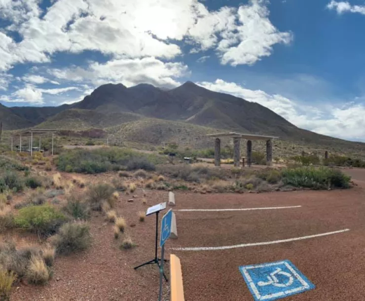 Franklin_Mountains_panorama.png