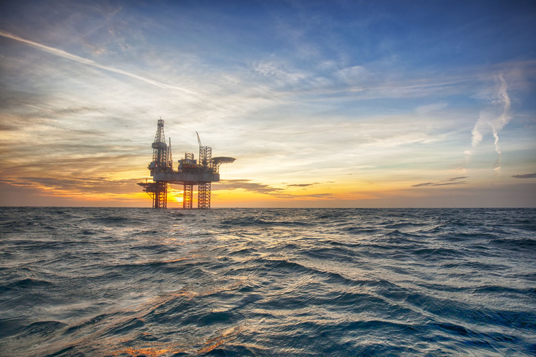 Why Does Seal Beach Have Offshore Oil Rigs : How do the oil rigs operate?